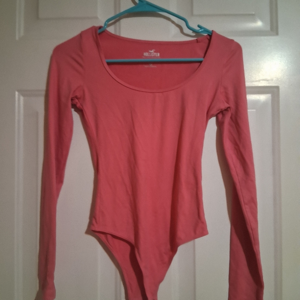 Hollister Coral Long Sleeve Bodysuit